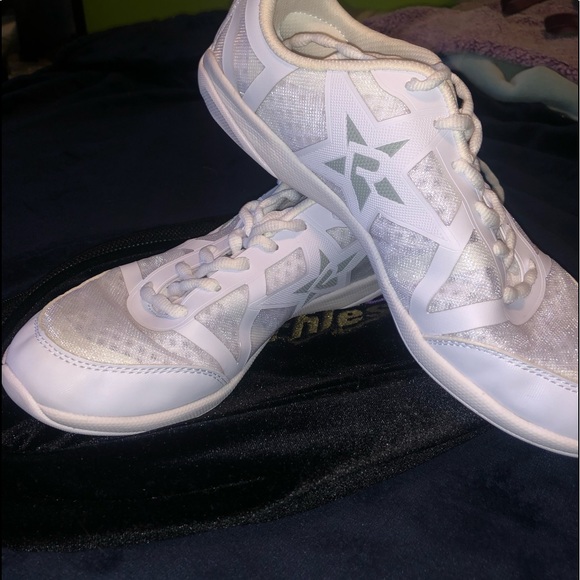 rebel cheer shoes